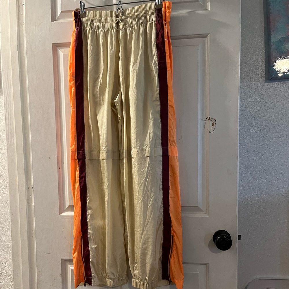 Free people movement bottoms